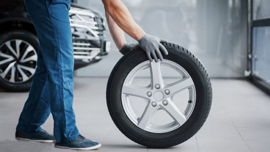 1742624824628748.jpg 补胎12.jpg